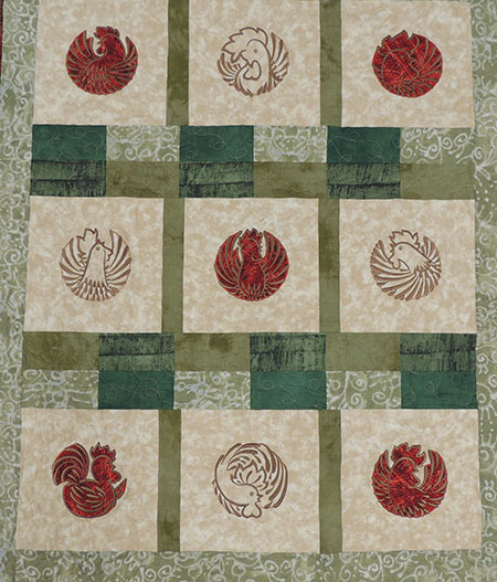fantasy rooster circle quilt