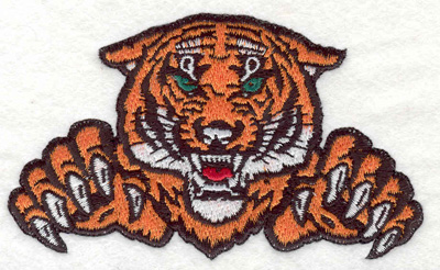 Embroidery Design: Tiger with claws B 4.33"w X 2.63"h