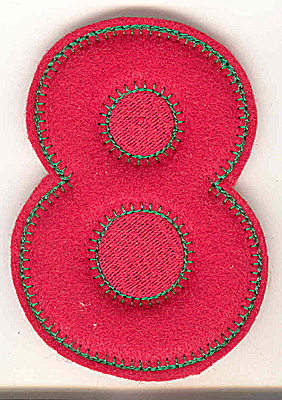 Embroidery Design: Puffy felt number 8 large 3.51w X 4.99h