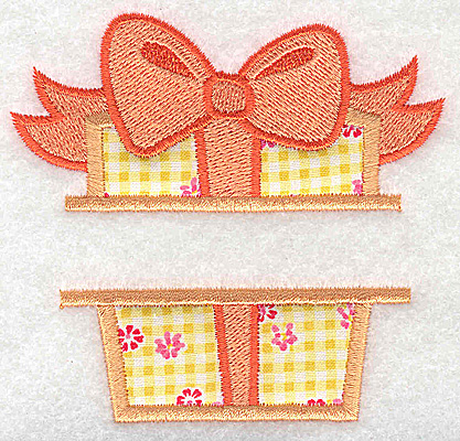 Embroidery Design: Present box with bow small 3.66w X 3.48h