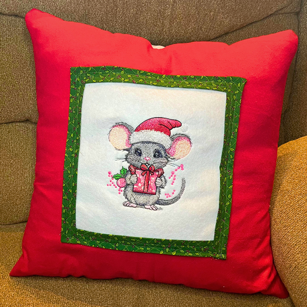 Christmas Mouse Pillow